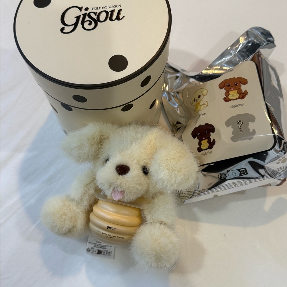 Gisou pup with lip mask honey infused.  Butter plush
